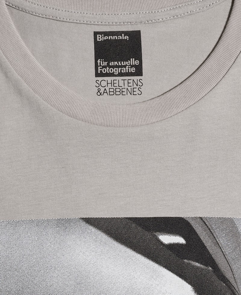 Irony T-shirt for Biennale Für Aktuelle Fotografie